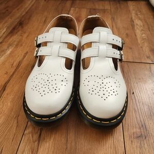 Dr. Martens 8065 Mary Janes